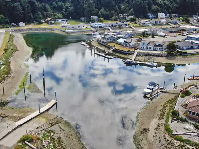 Another view of the boat launch into the canal.