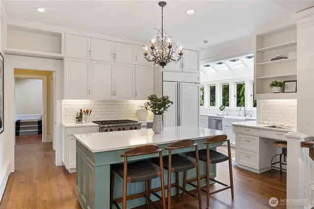 Large kitchen island and upscale appliances