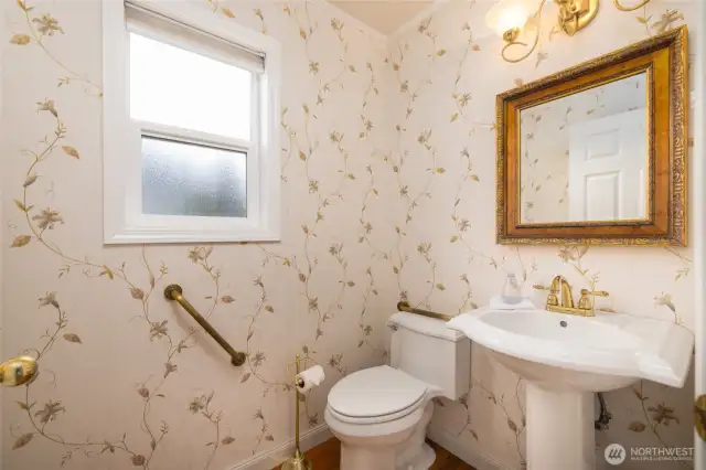 Half bath downstairs near the laundry room