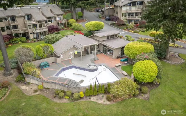 Club House & Pool