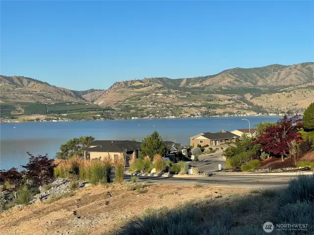 Walkable location to lower pool and waterfront access