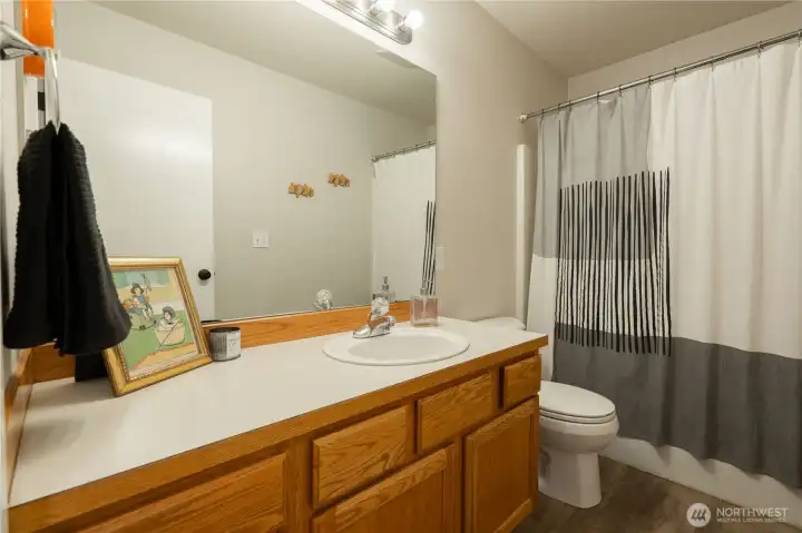 Full Bathroom.