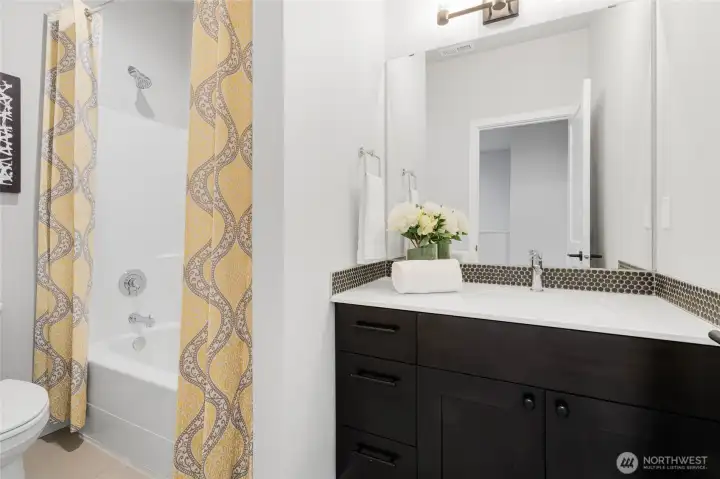 Upstairs Hallway Bath