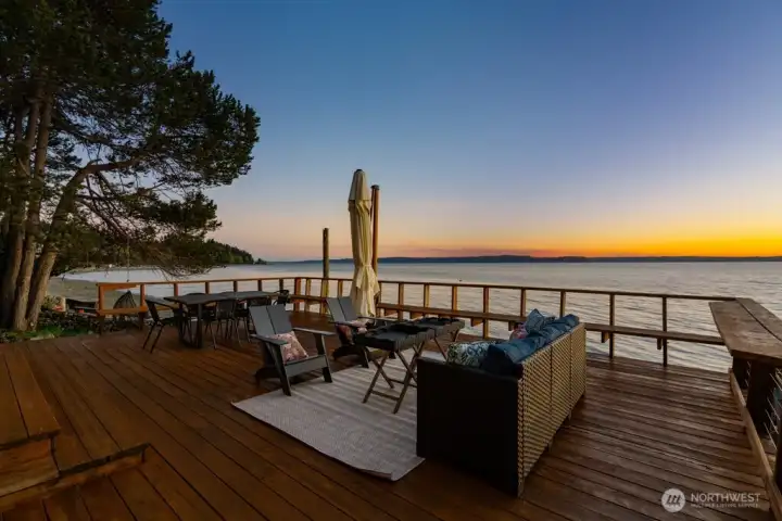 Great size deck for entertaining.