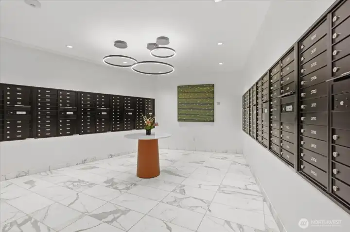 Mail room with pick up and drop off service