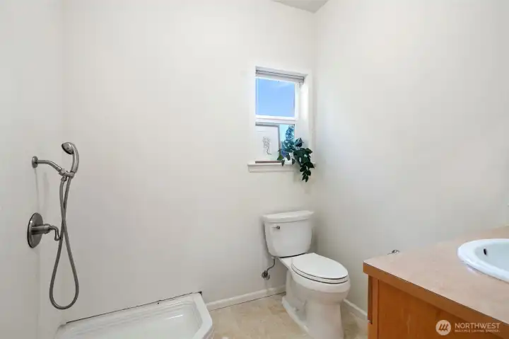 Main Floor 1/2 Guest Bath & Dog Wash Main Floor 1/2 Guest Bath & Dog Wash