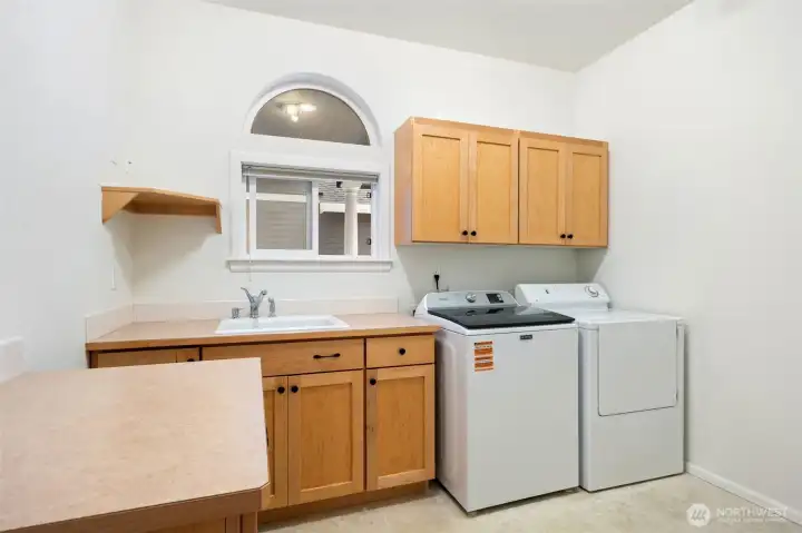 Utility Room located on the main floor Utility Room located on the main floor