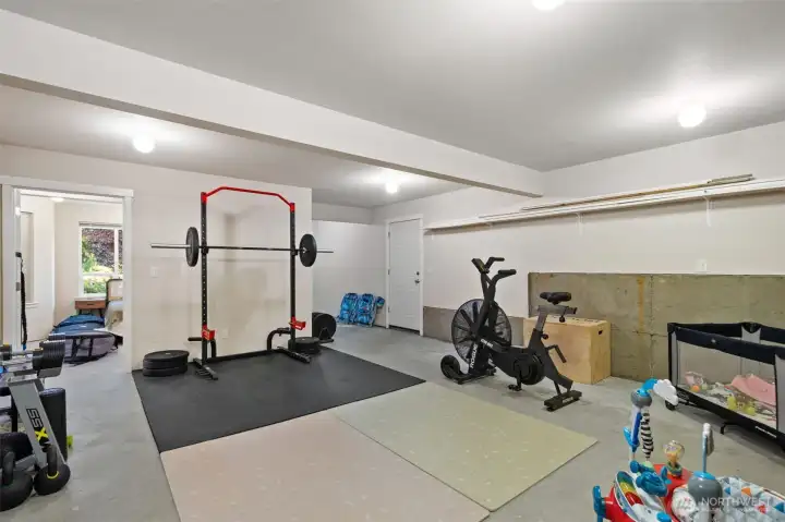 Basement Shop/Workout/Bonus Room Basement Shop/Workout/Bonus Room