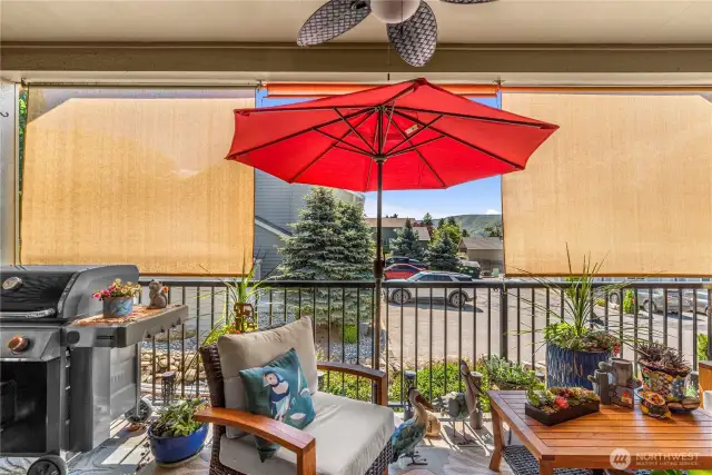 Three included sun shades fasten to balcony railing for wind resistant outdoor entertaining and comfort.