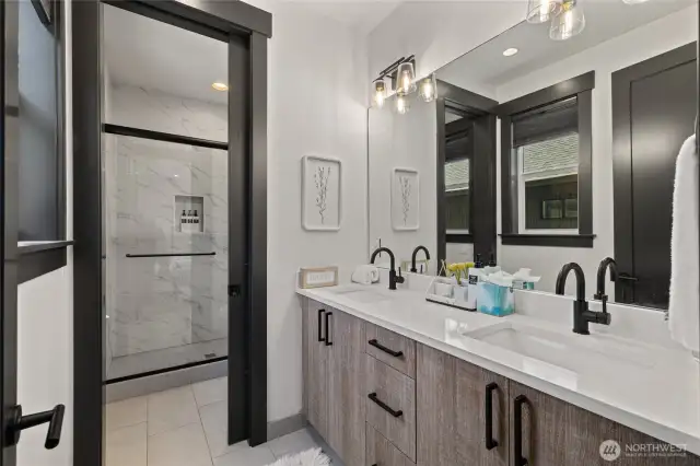 Primary Bedroom Bathroom