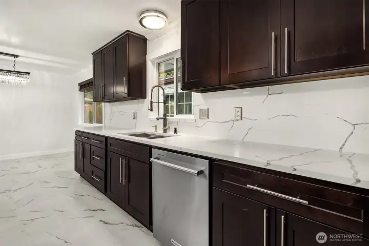 Full Height Backsplash