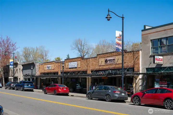 Historical downtown Snoqualmie shops and businesses.