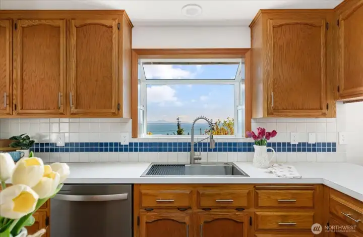 Splendid views from the kitchen as well