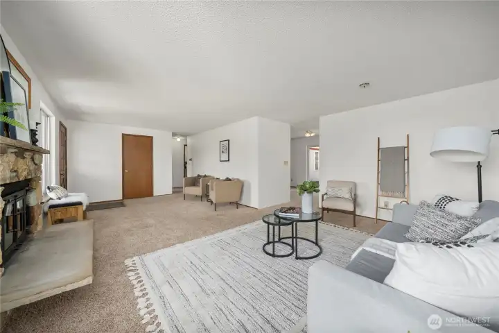 From the living room enter the dinning area or hall to bedrooms.