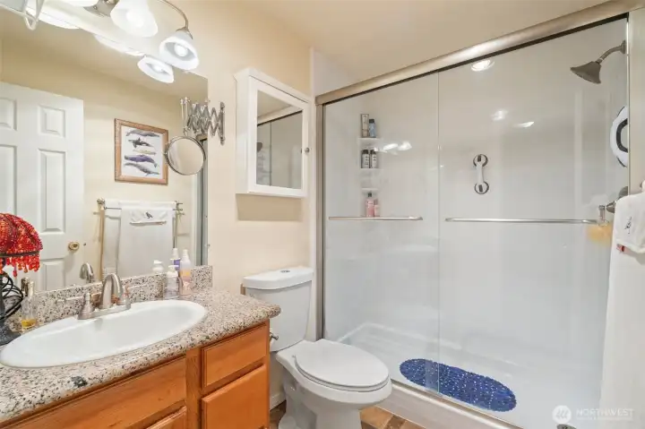 bathroom bathroom