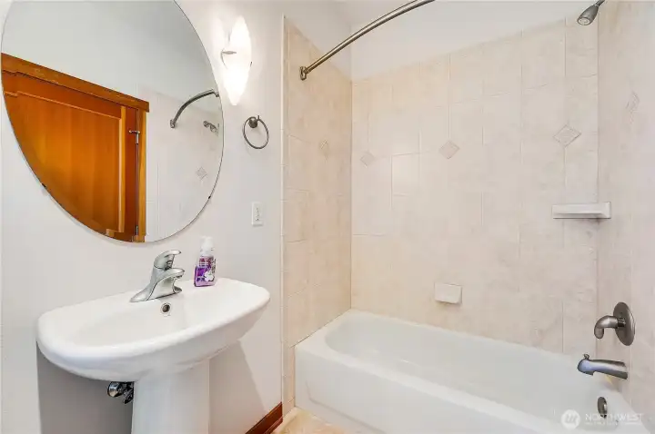 Full Bathroom.