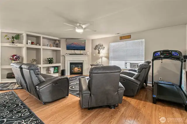 Great Room With Fireplace