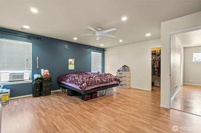 Extra Large Main Bedroom