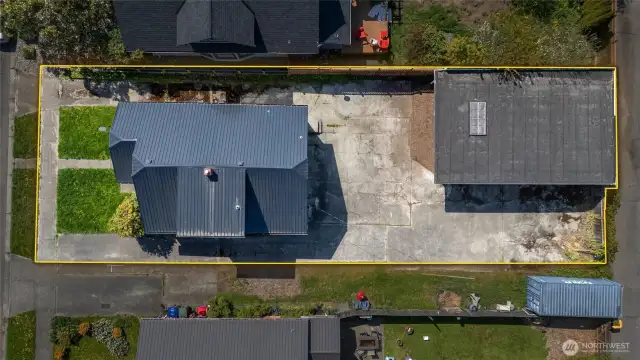 Property Lines are approximate