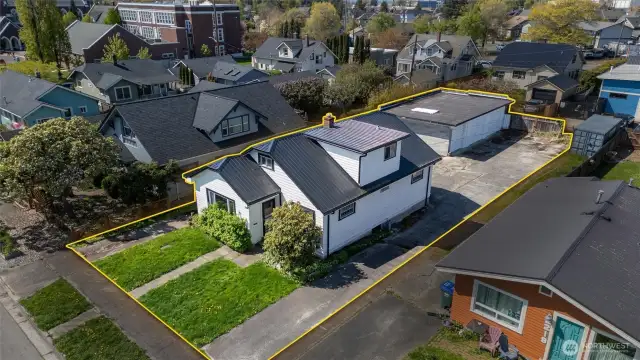Property Lines are approximate