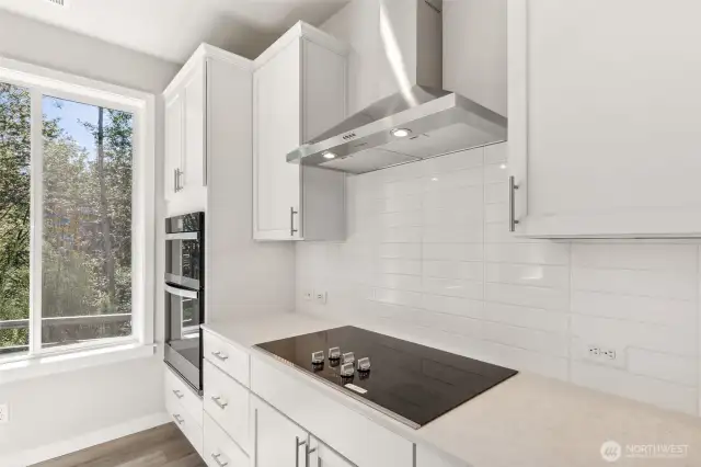 Photos are for informational purposes only, these photos are of another Byron floor plan from another community, options/upgrades, finishes, features, flooring, colors, will vary. Not all appliances included and may vary per community.