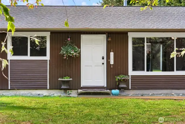Front view of home from front yard