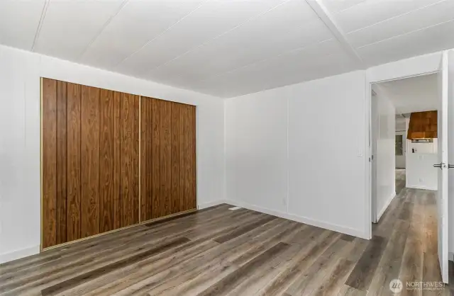 Double closet master bedroom