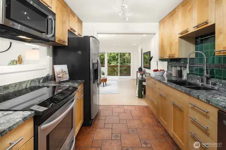 Convenient, pass through kitchen, looking toward the family room