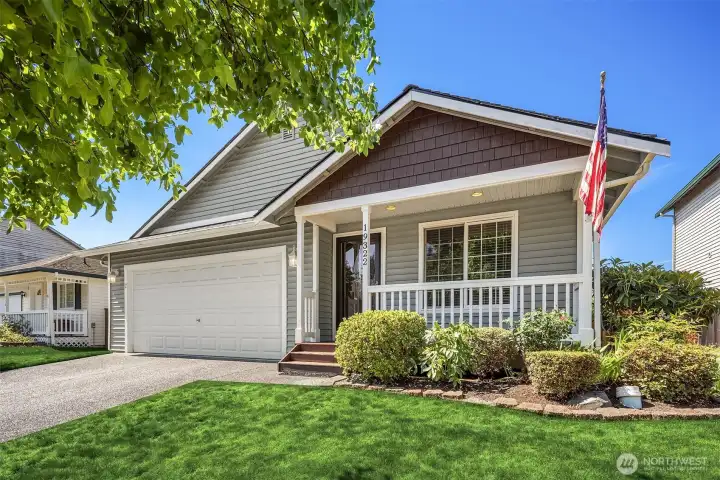 Welcome home to this clean- well kept Rambler