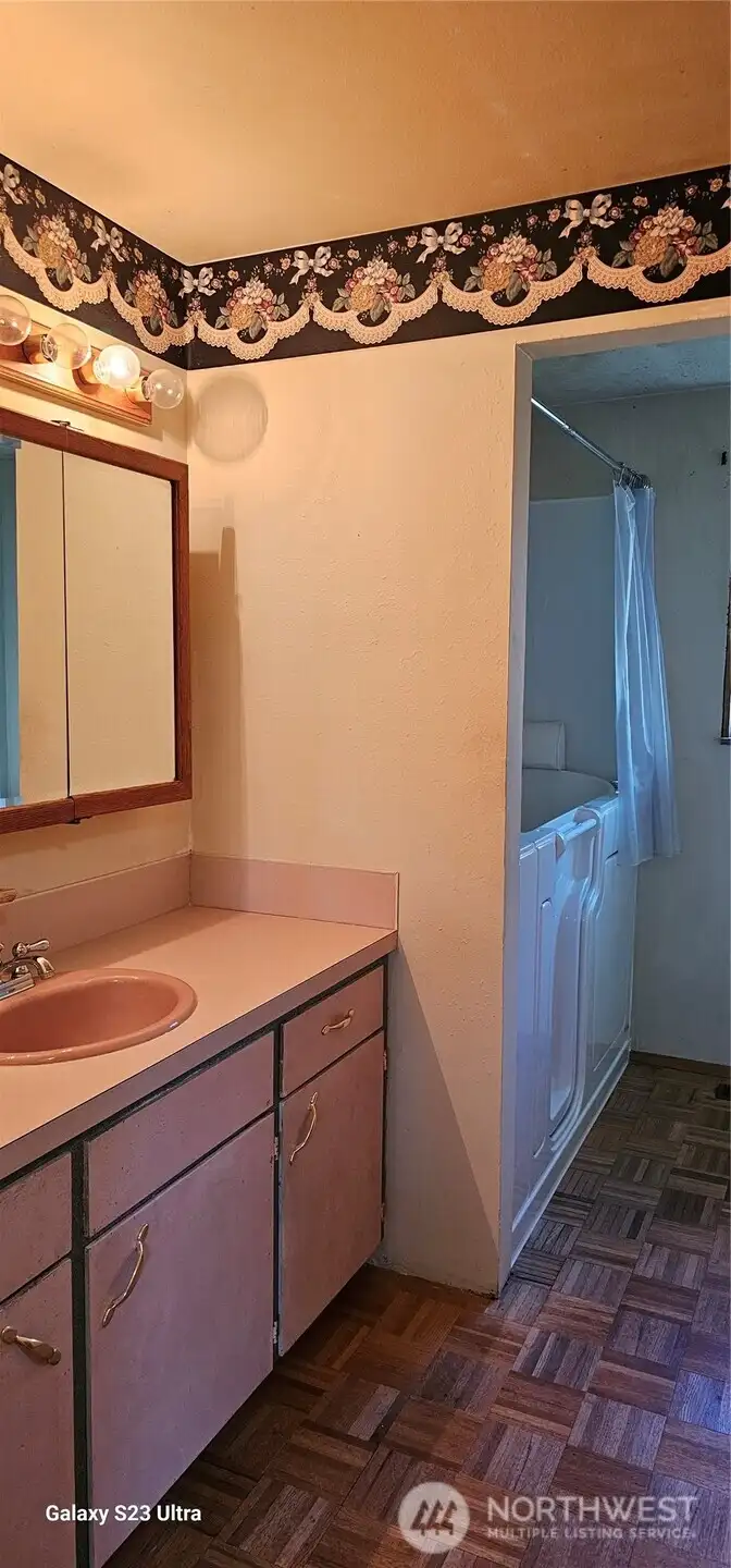 Main Bath