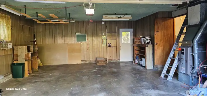 Oversized Garage