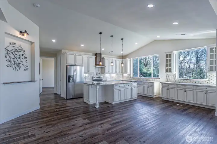 kitchen / dining