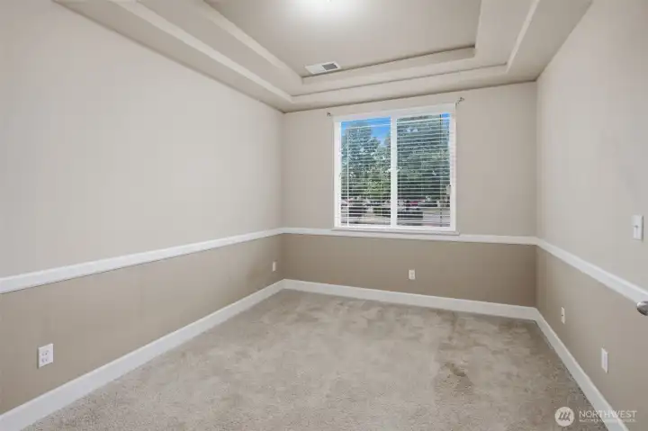 Bonus Room/office downstairs Bonus Room/office downstairs
