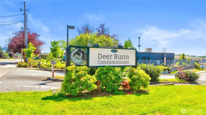 Conveniently located close to schools, shops, and restaurants. Conveniently located close to schools, shops, and restaurants.