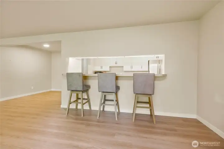 Breakfast bar. Note that every room has been carefully painted hand all of the moldings have been replaced. all of the interior doors are new. Breakfast bar. Note that every room has been carefully painted hand all of the moldings have been replaced. all of the interior doors are new.