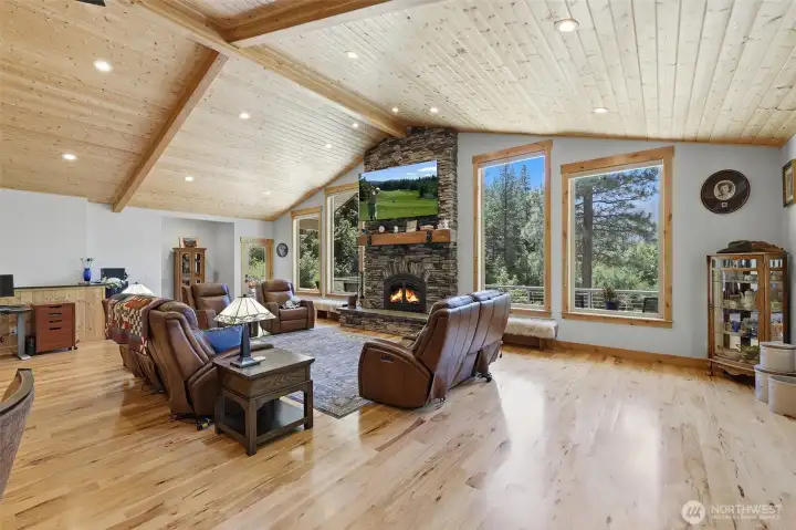 Living Room ~ Primary