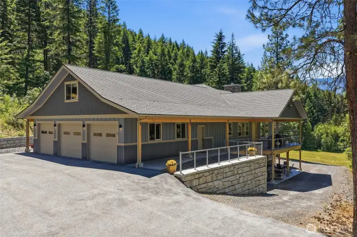 Garage ~ Exterior