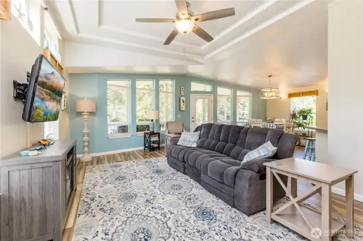 Premium modern finishes meet serene coastal style in this popular single-level Metolius-style home boasting excellent energy efficiency. Premium modern finishes meet serene coastal style in this popular single-level Metolius-style home boasting excellent energy efficiency.