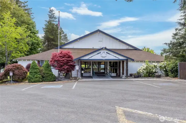 The historic lodge (built in 1923) is home to multiple community events including family parties, weddings, annual holiday bazaar and more. The historic lodge (built in 1923) is home to multiple community events including family parties, weddings, annual holiday bazaar and more.