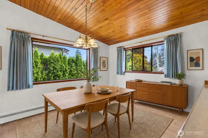 Virtually Staged Dining Room