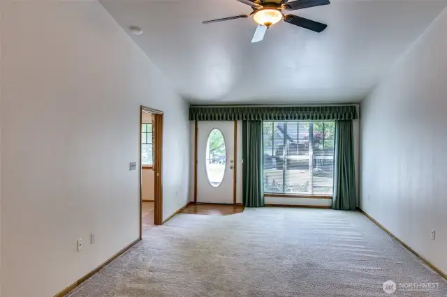 Ceiling fan to bring a breeze on those hot days.