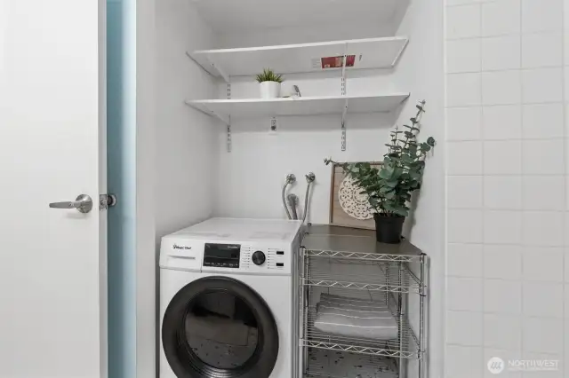 Bathroom with W/D