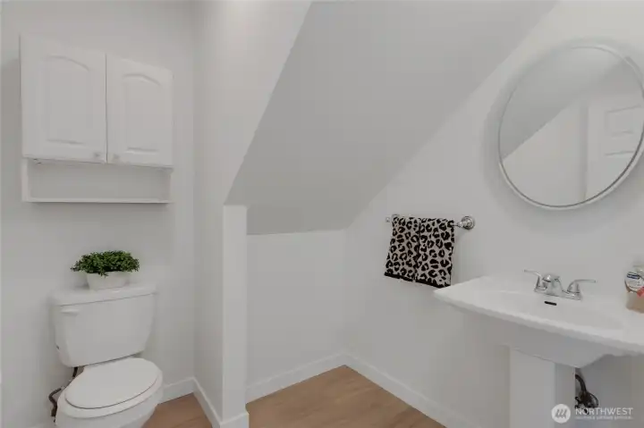 Main floor guest bath