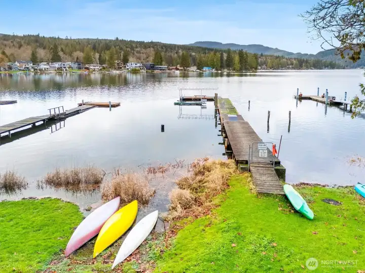 Your very own lake access!