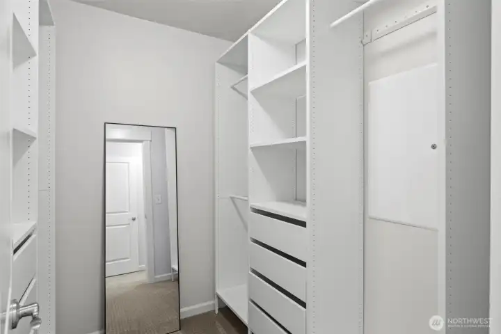 Walk-in closet