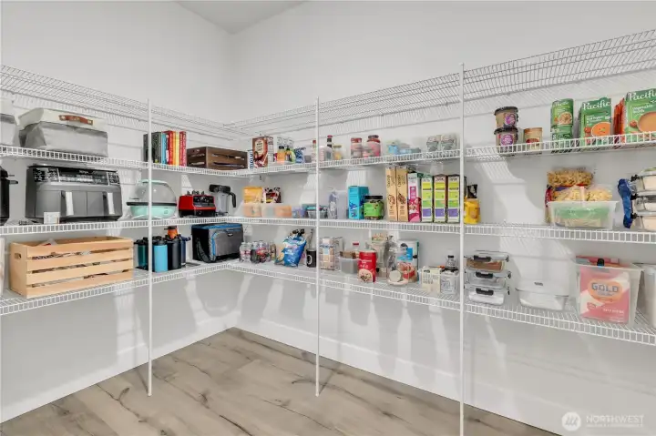 Amazing Walk In Pantry