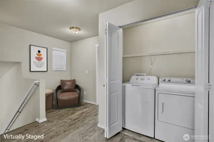 2nd story loft with study/reading nook and laundry center