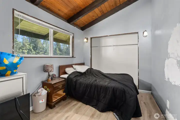 2nd bedroom, main level