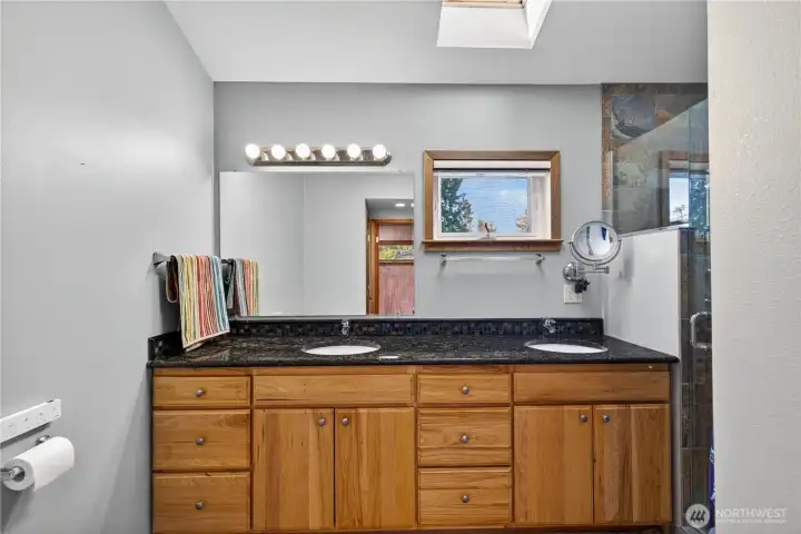 Upper level bath.