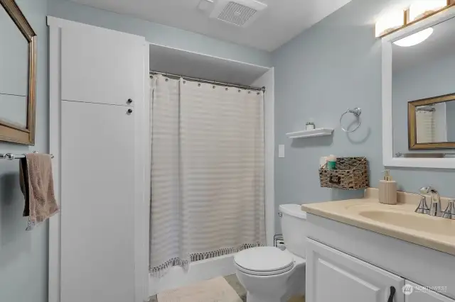 LOWER UNIT:  Full bath.  this is a newly converted "Bath Fitters" bathroom replaced in 2022 at a cost of $8,500.00.